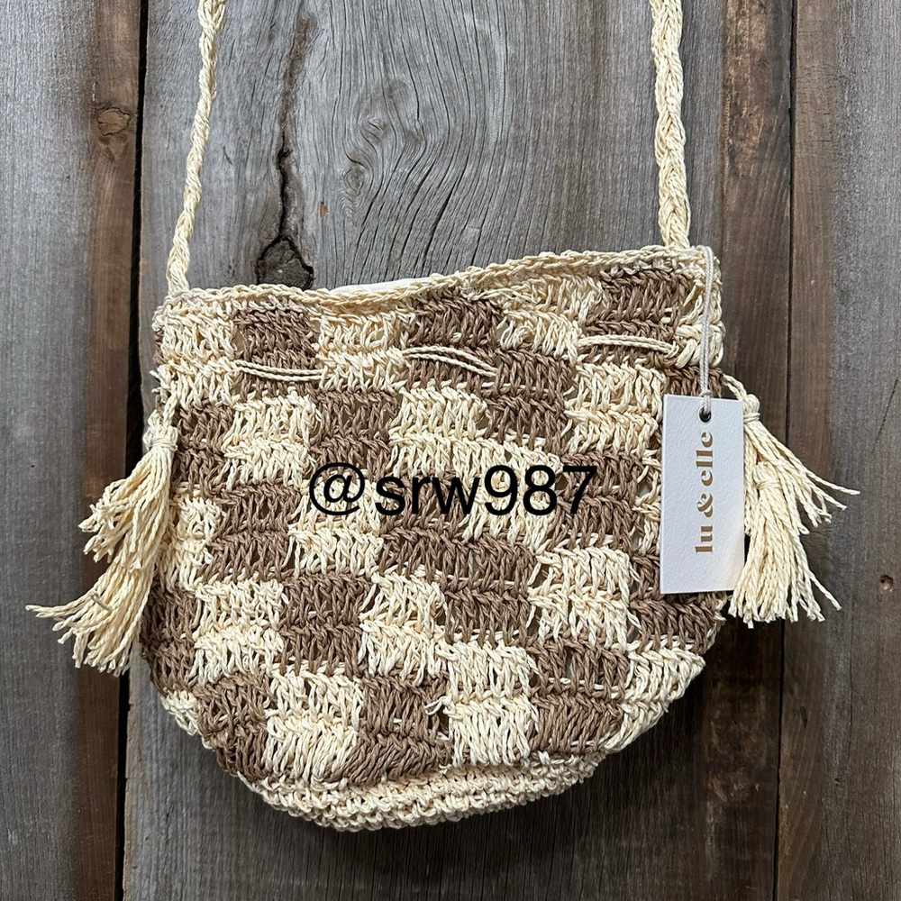 Lu & Elle The Sundrift Tassel Bucket Bag Handwoven Natural Tones Checkered - Picture 3 of 17
